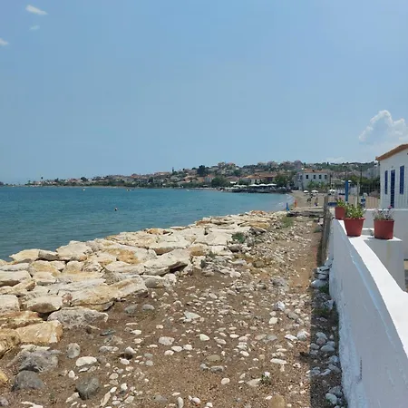 Seaview * Petalídi