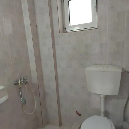 Seaview Apartamento Petalídhion